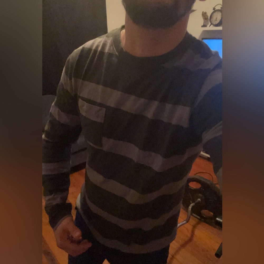 Striped Green Long Sleeve Shirt size small